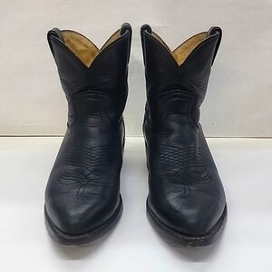 Frye Billy Short Cowboy Boots
